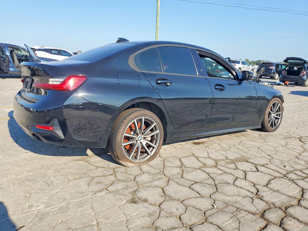 2020 BMW 330I — снимка 3
