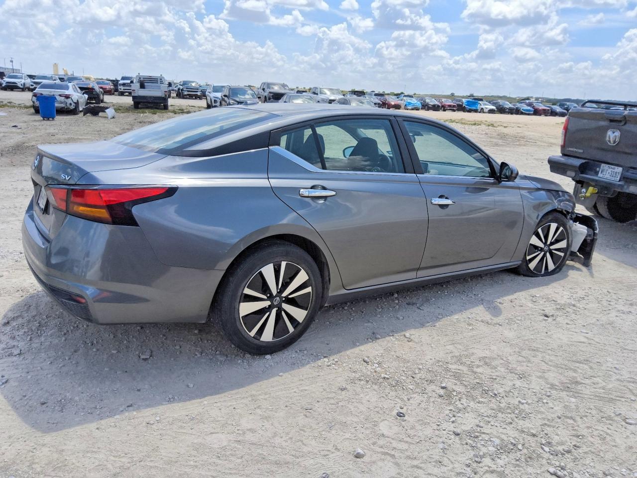 2022 NISSAN ALTIMA SV — снимка 3