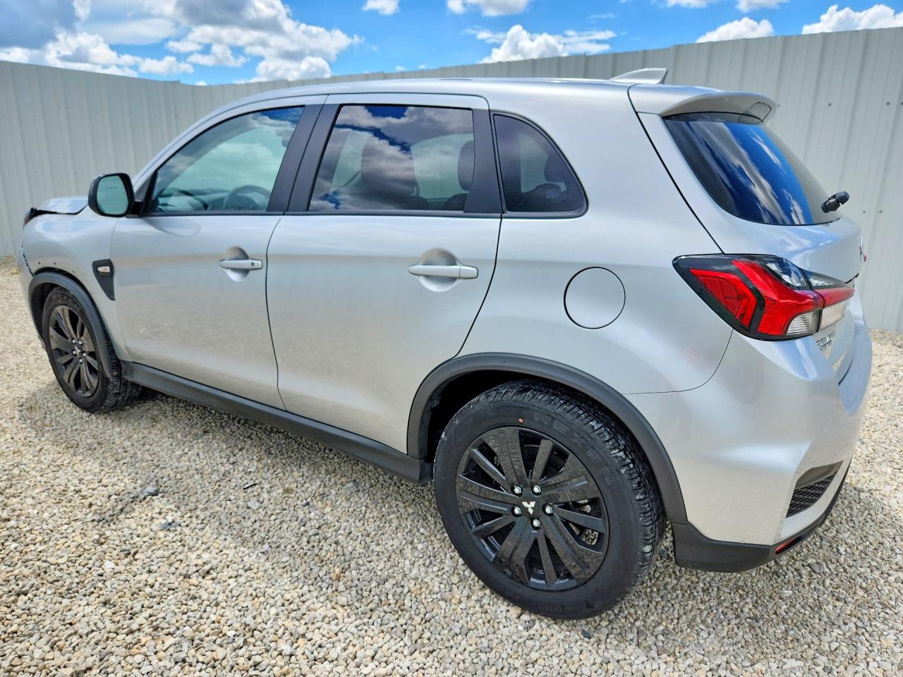 2026 MITSUBISHI OUTLANDER SPORT S/SE — снимка 2