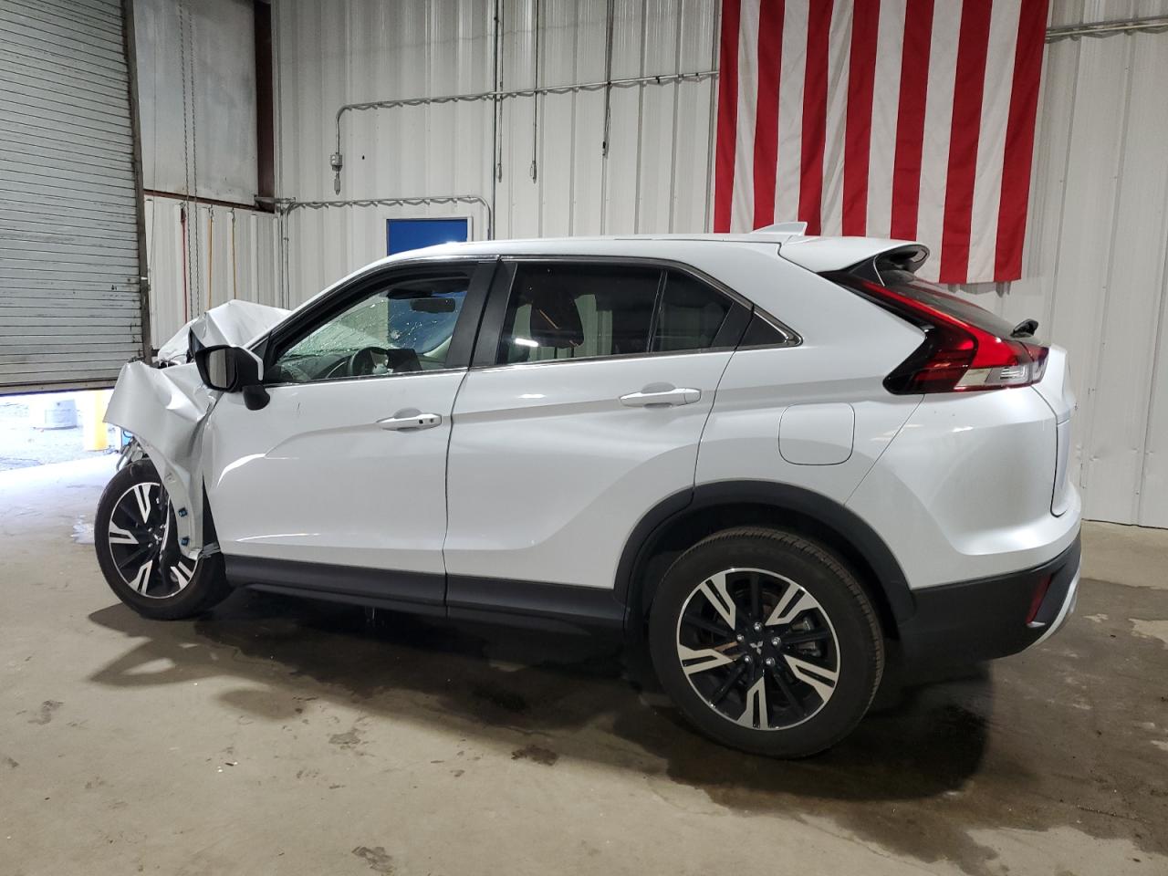 2024 MITSUBISHI ECLIPSE CROSS SE — снимка 2