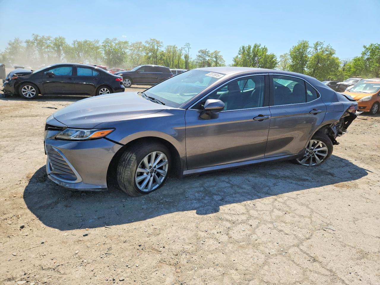 2022 TOYOTA CAMRY LE