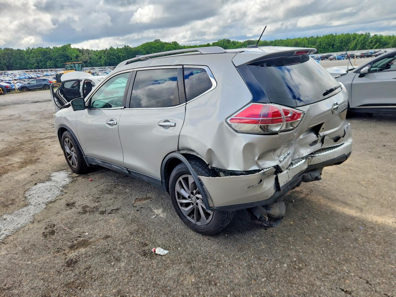 2016 NISSAN ROGUE SL — снимка 2