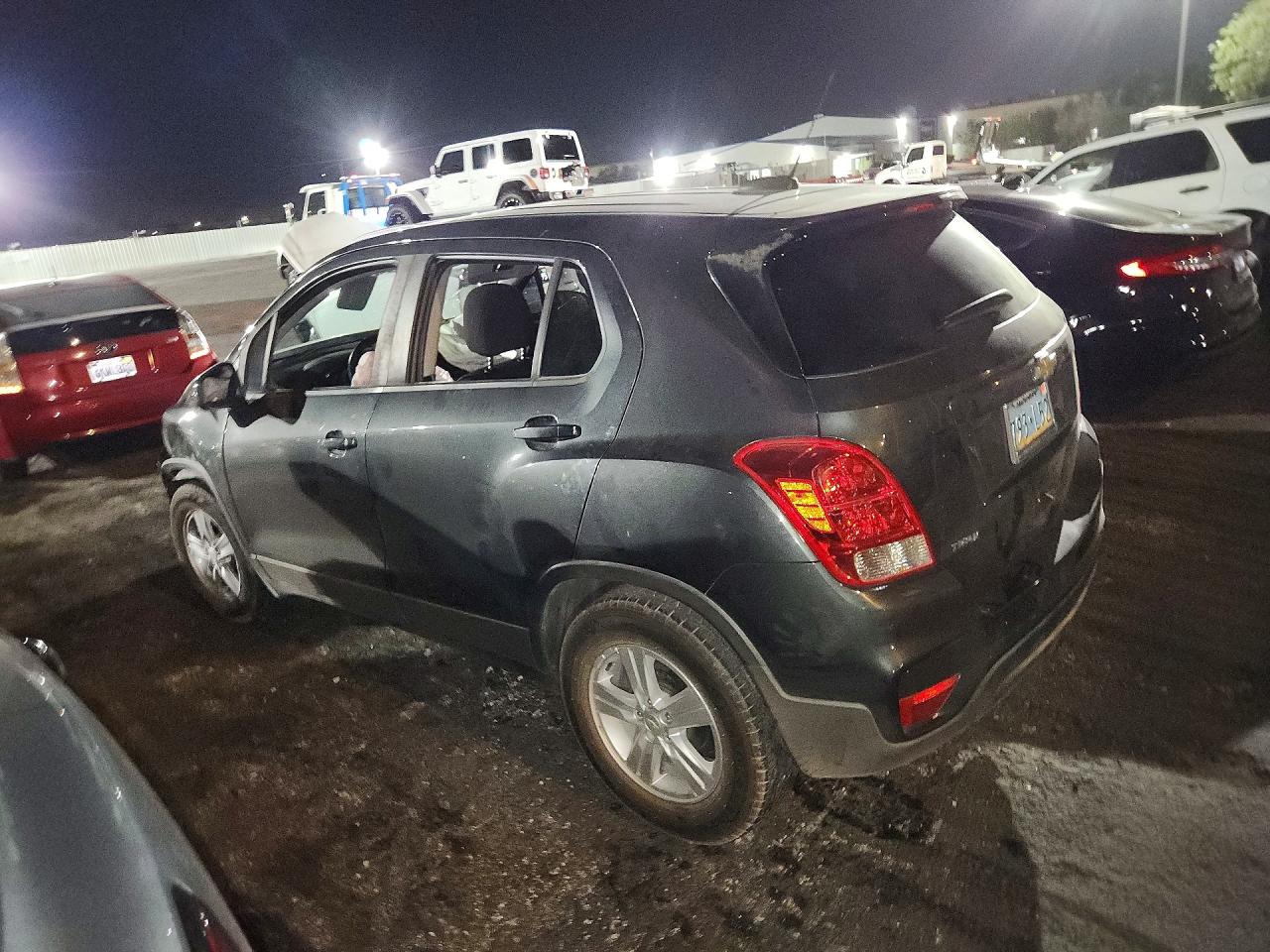 2020 CHEVROLET TRAX LS — снимка 2