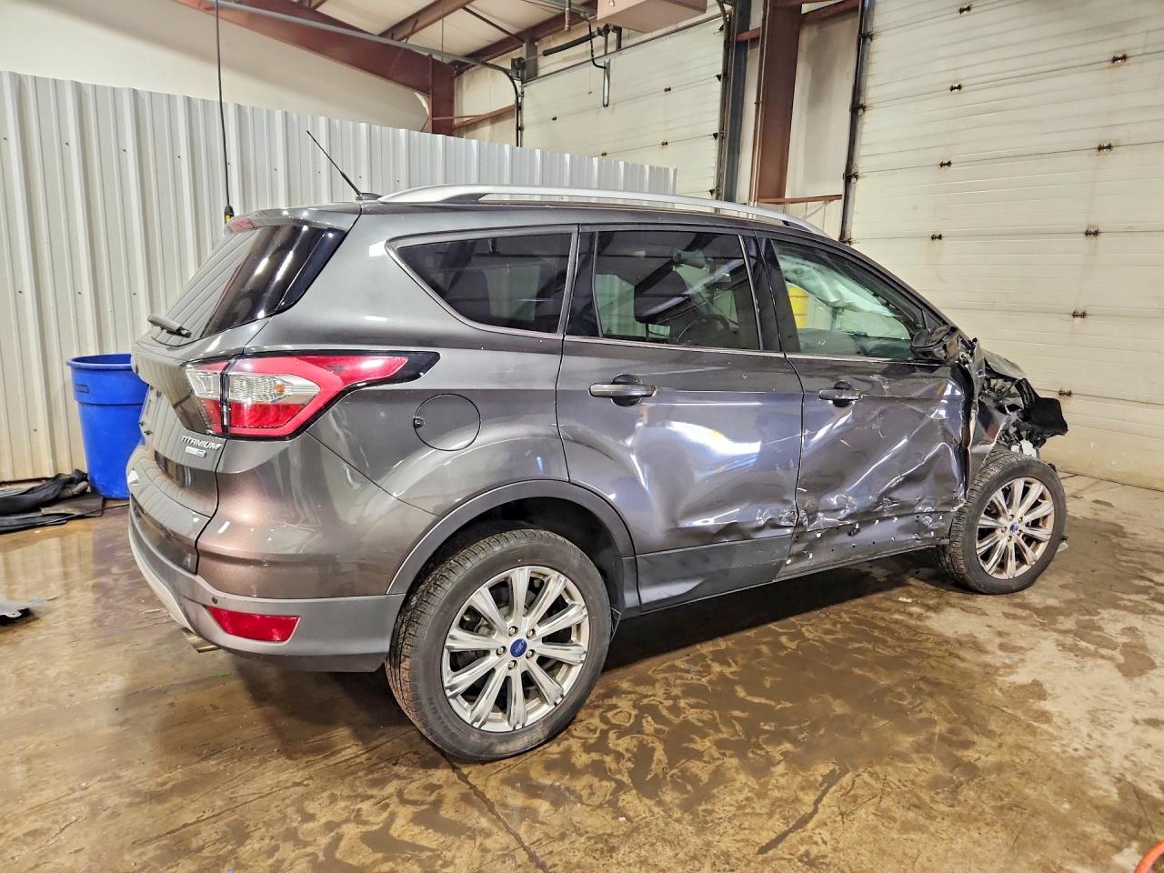 2017 FORD ESCAPE TITANIUM — снимка 3