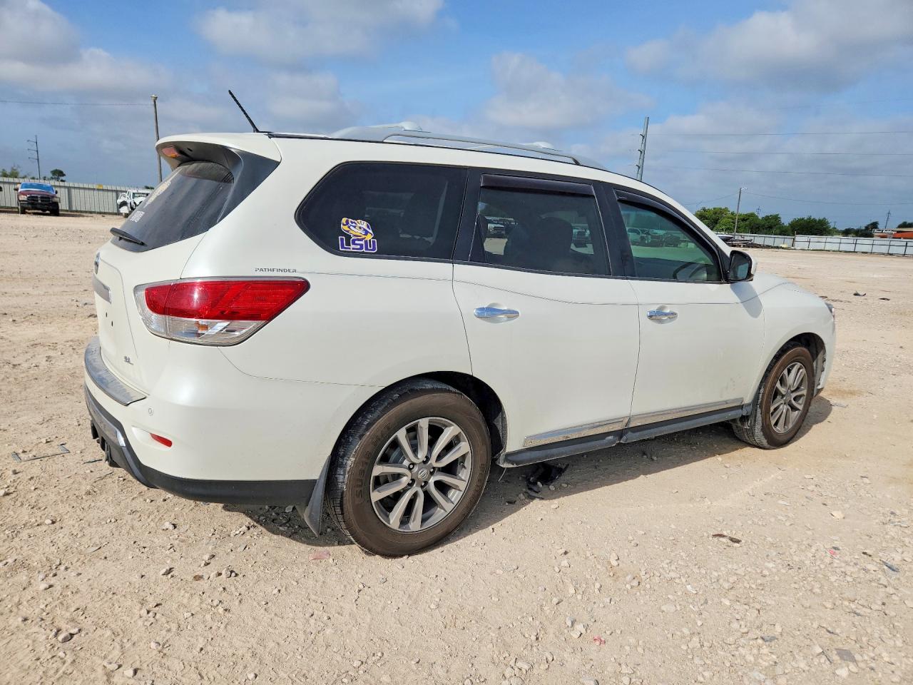 2016 NISSAN PATHFINDER SL — снимка 3