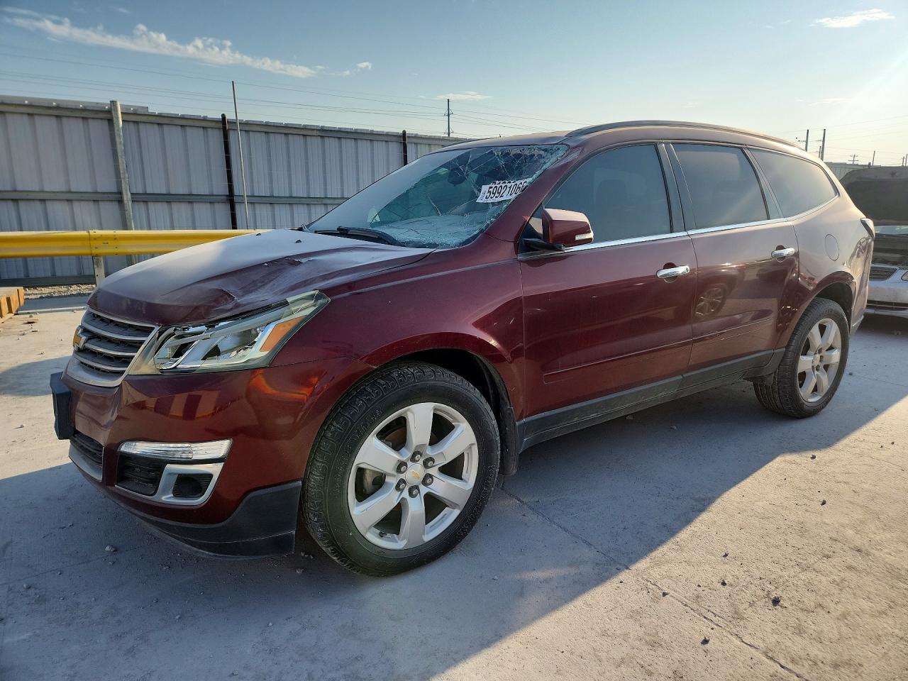 2016 CHEVROLET TRAVERSE LT