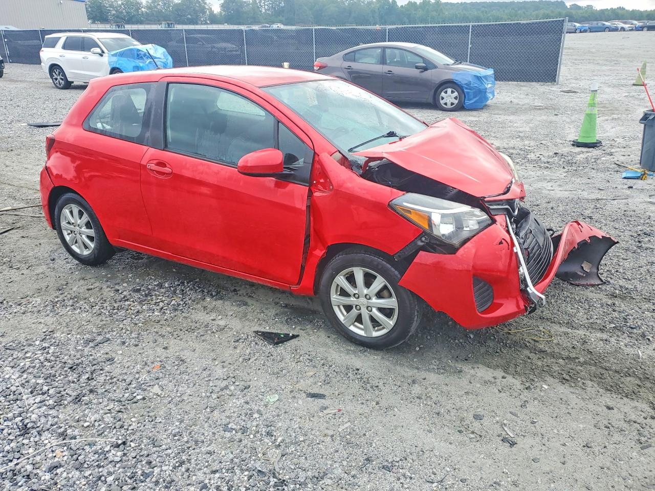 2015 TOYOTA YARIS 3-DOOR LE — снимка 4