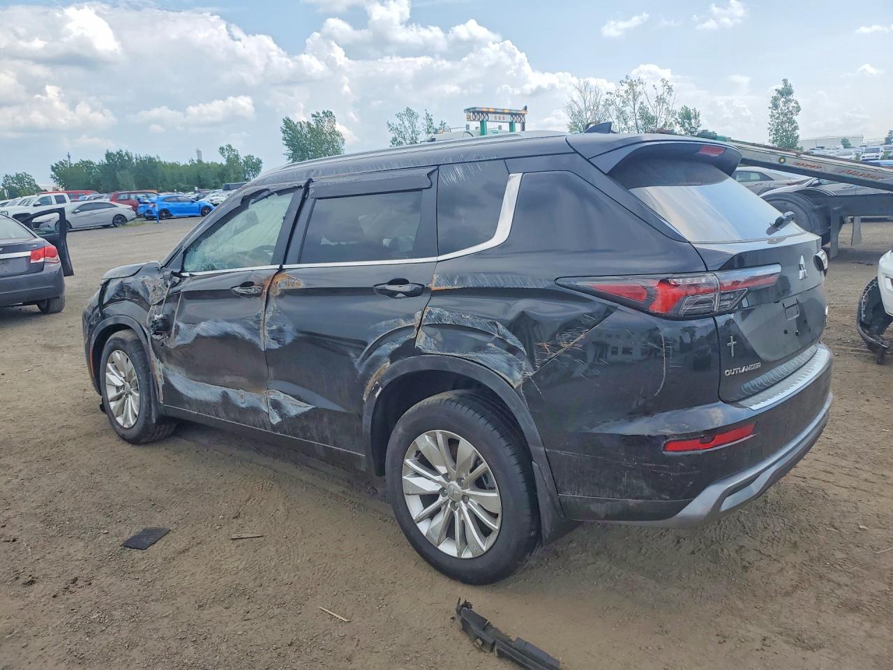 2026 MITSUBISHI OUTLANDER SE — снимка 2