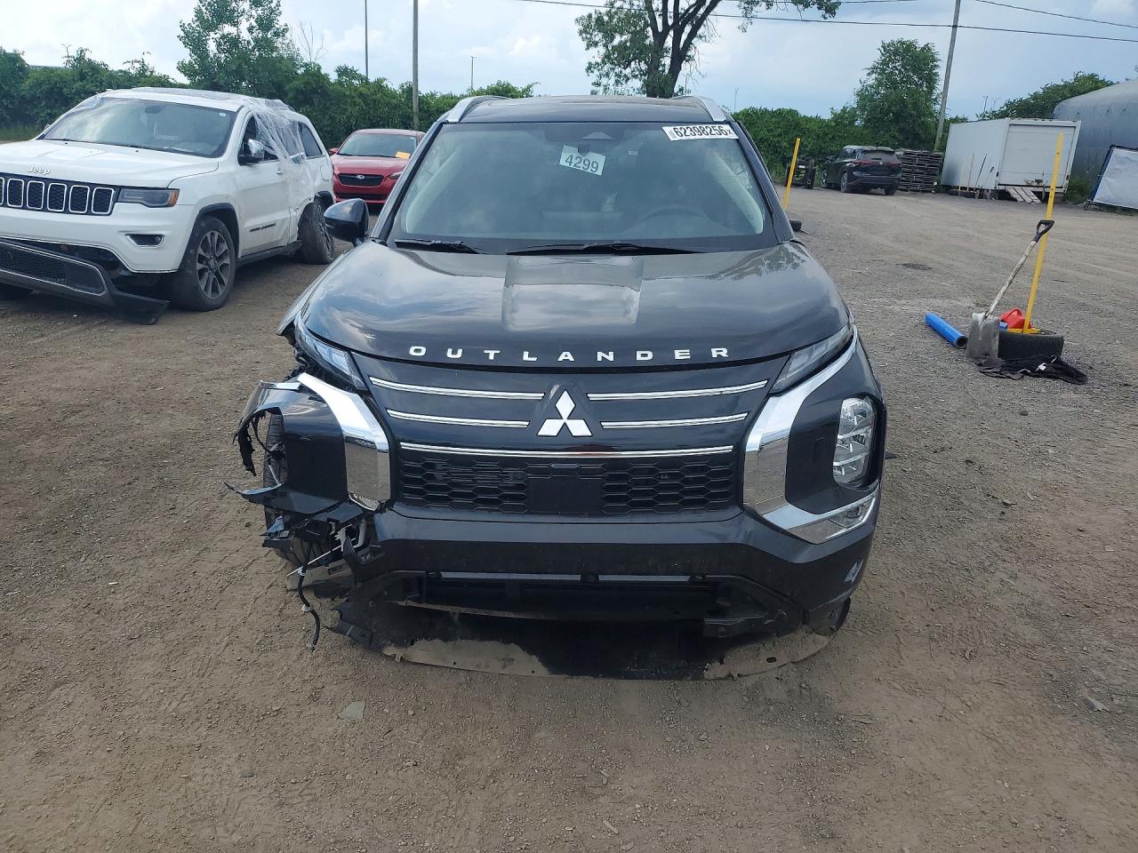 2026 MITSUBISHI OUTLANDER SE — снимка 5