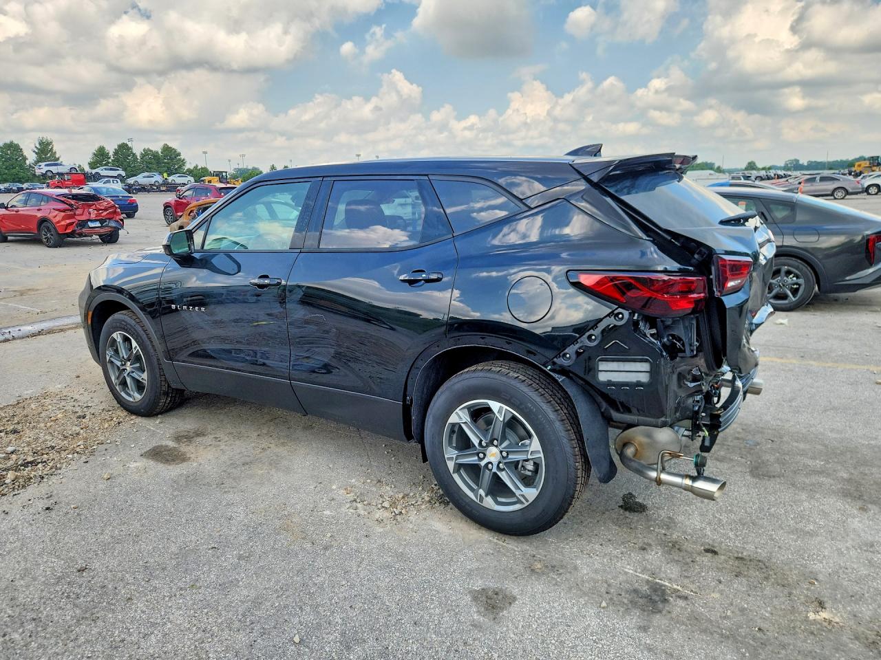 2026 CHEVROLET BLAZER 2LT — снимка 2