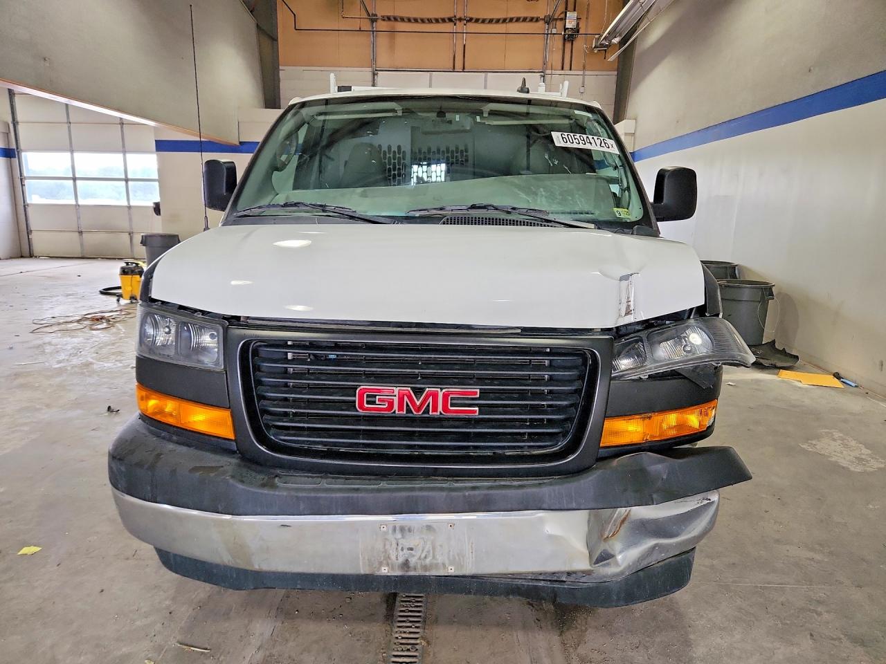2023 GMC SAVANA G2500 — снимка 5