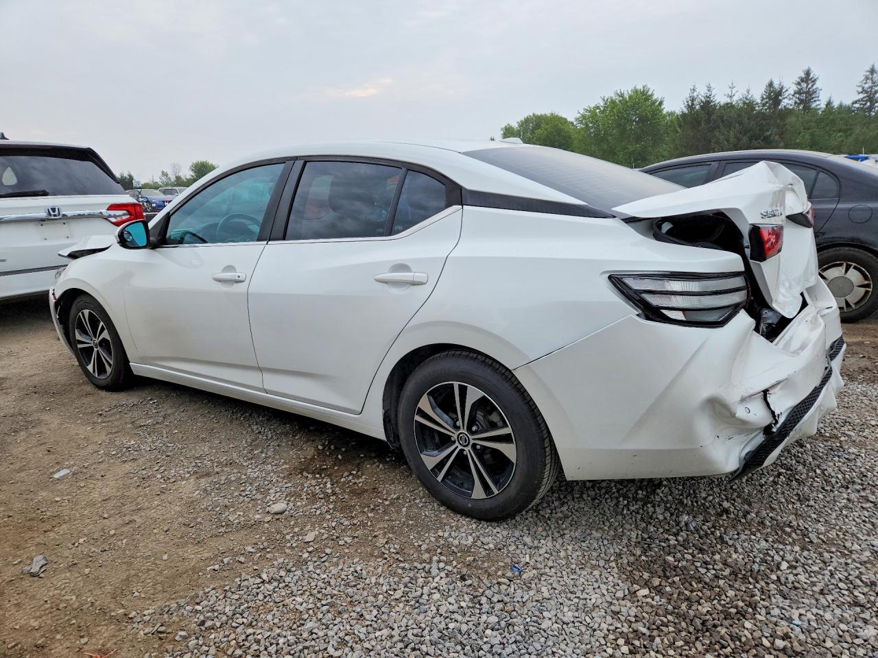 2021 NISSAN SENTRA SV — снимка 2