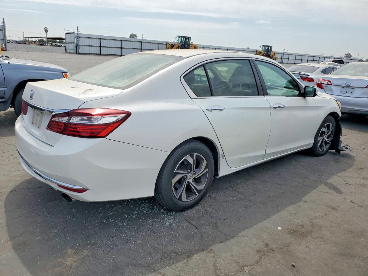 2017 HONDA ACCORD LX — снимка 3