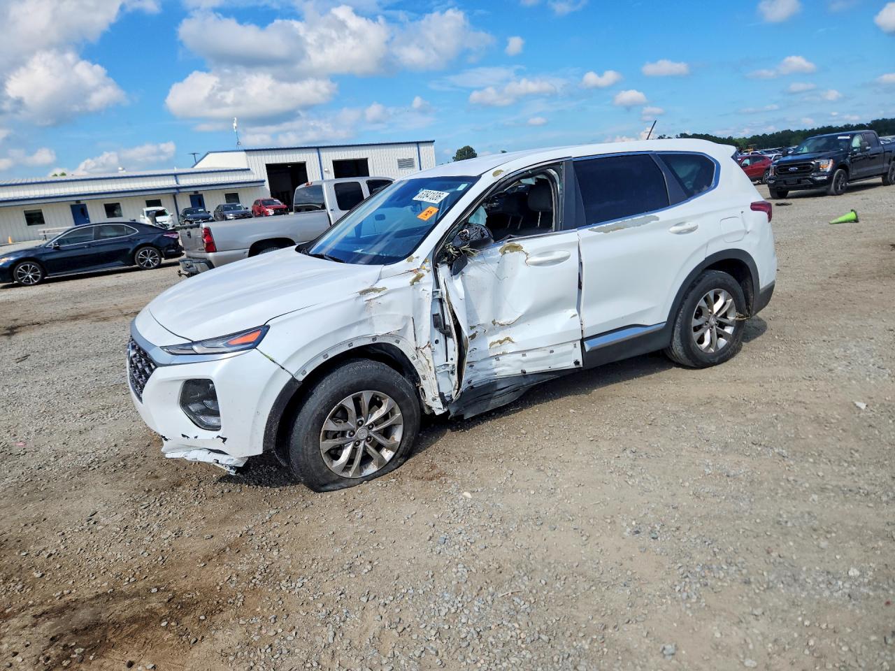2019 HYUNDAI SANTA FE SE