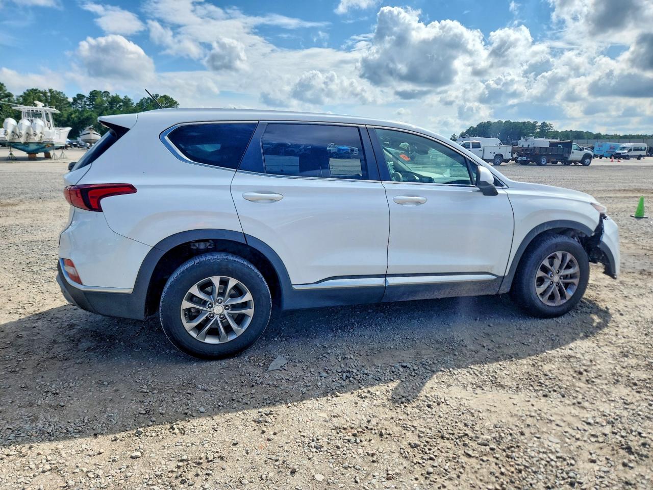 2019 HYUNDAI SANTA FE SE — снимка 3