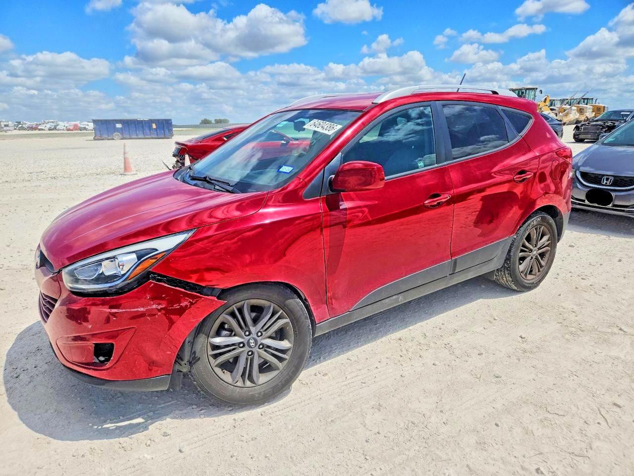 2015 HYUNDAI TUCSON SE