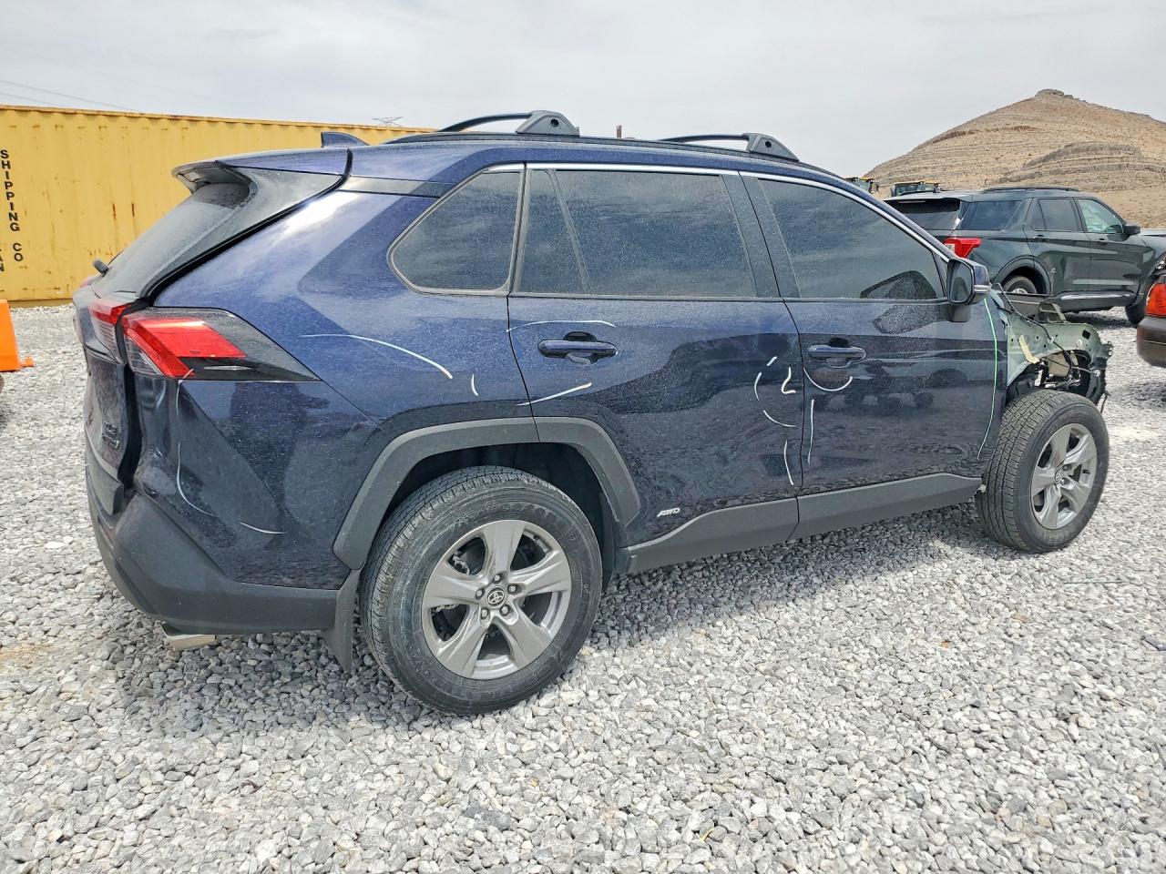 2024 TOYOTA RAV4 HYBRID XLE — снимка 3