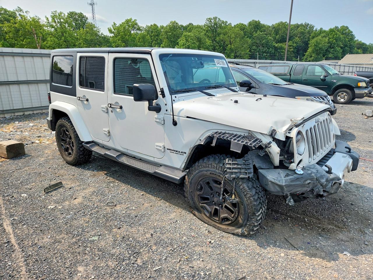 2016 JEEP WRANGLER UNLIMITED SAHARA — снимка 4
