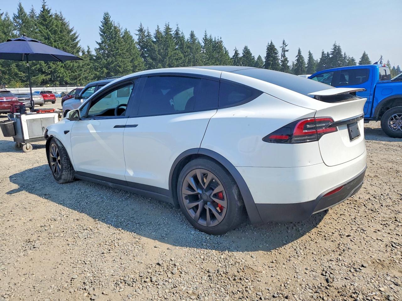 2024 TESLA MODEL X — снимка 2