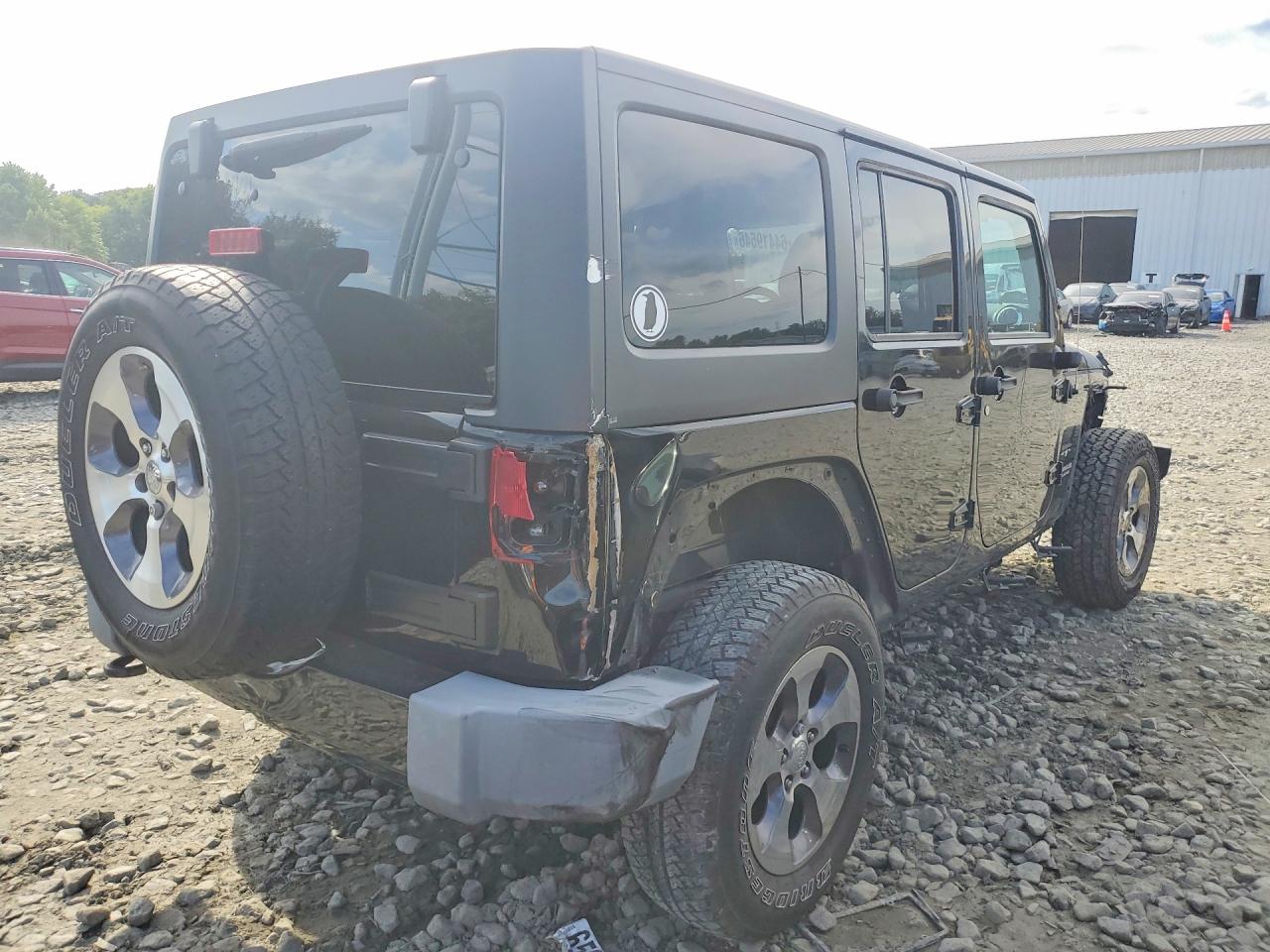 2016 JEEP WRANGLER UNLIMITED SAHARA — снимка 3