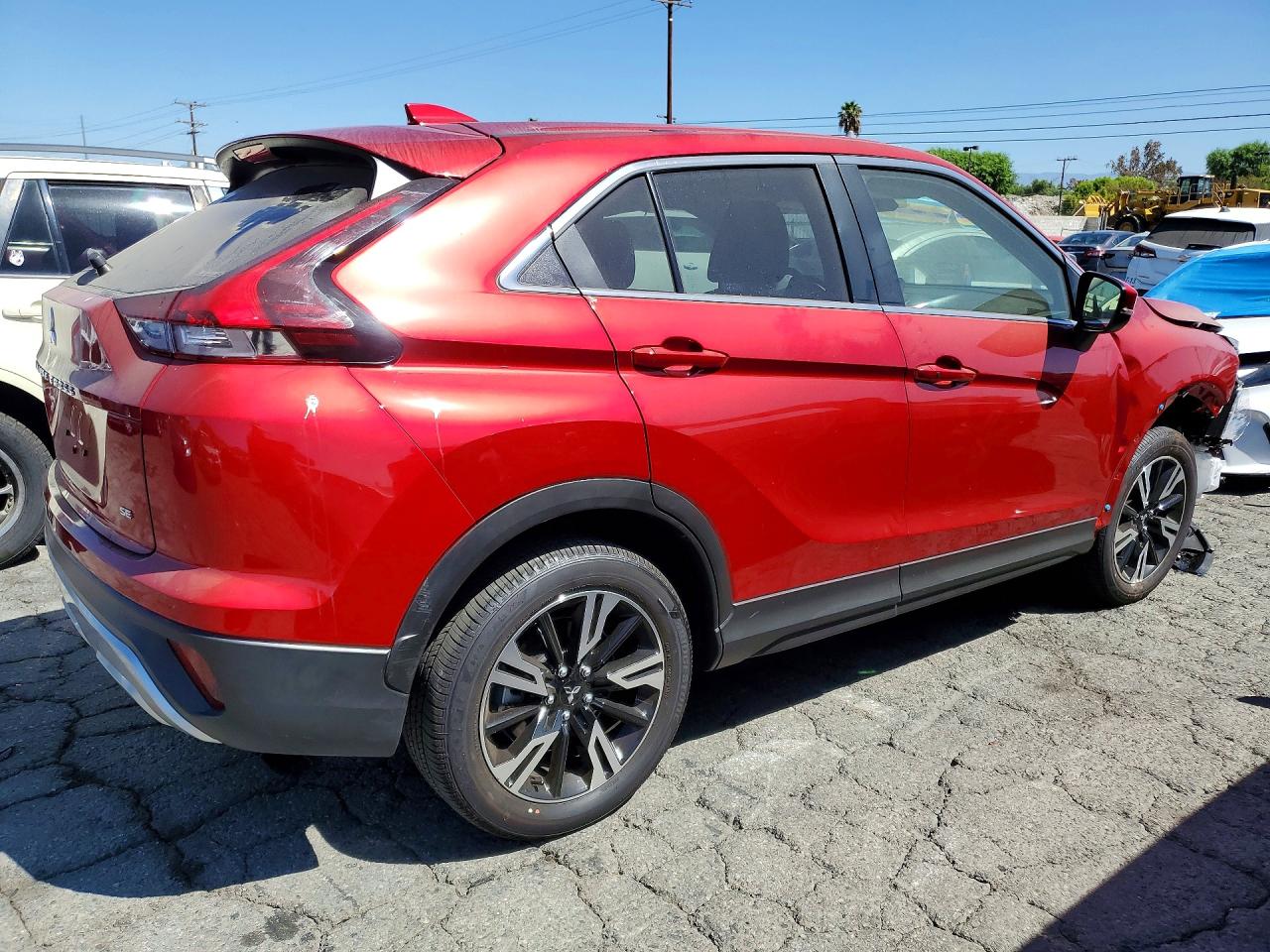 2026 MITSUBISHI ECLIPSE CROSS — photo 3
