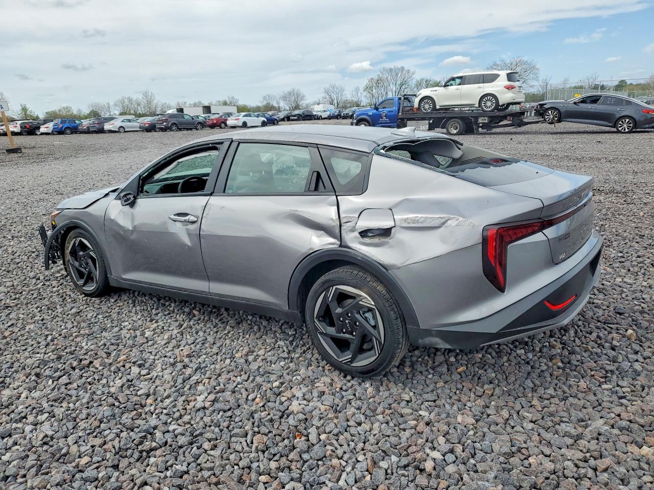 2025 KIA K4 EX — снимка 2