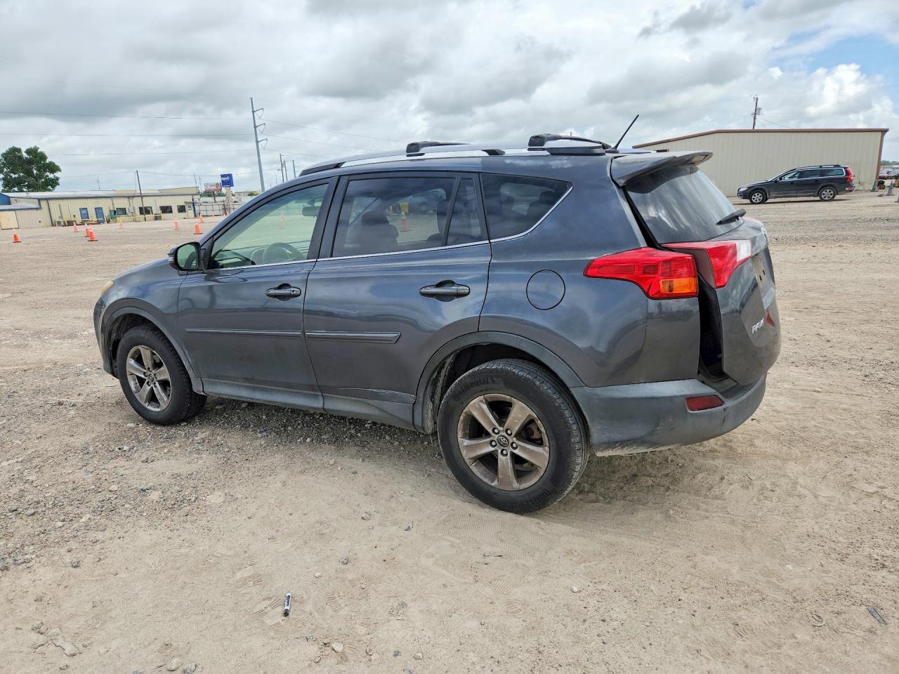 2015 TOYOTA RAV4 XLE — снимка 2