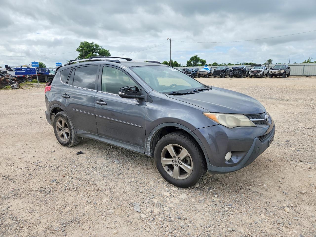 2015 TOYOTA RAV4 XLE — снимка 4