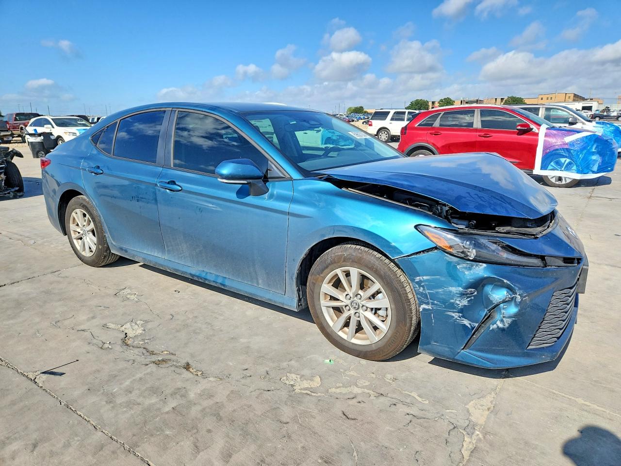 2025 TOYOTA CAMRY LE — снимка 4