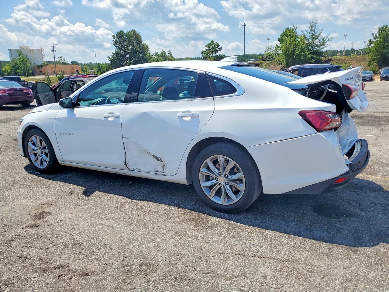 2022 CHEVROLET MALIBU LT — снимка 2