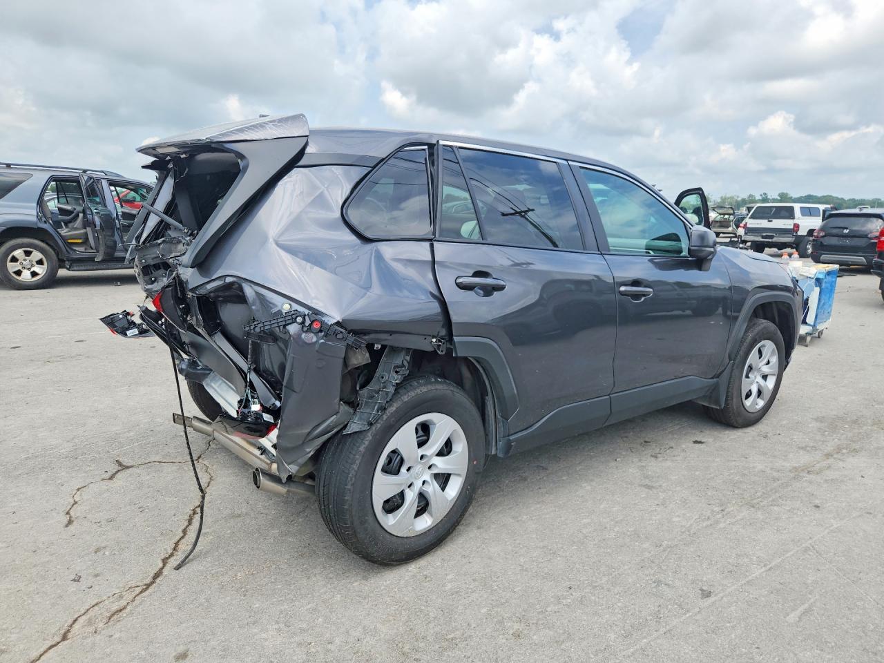 2024 TOYOTA RAV4 LE — снимка 3