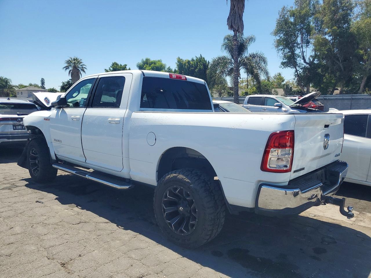 2022 RAM 2500 BIG HORN — снимка 2