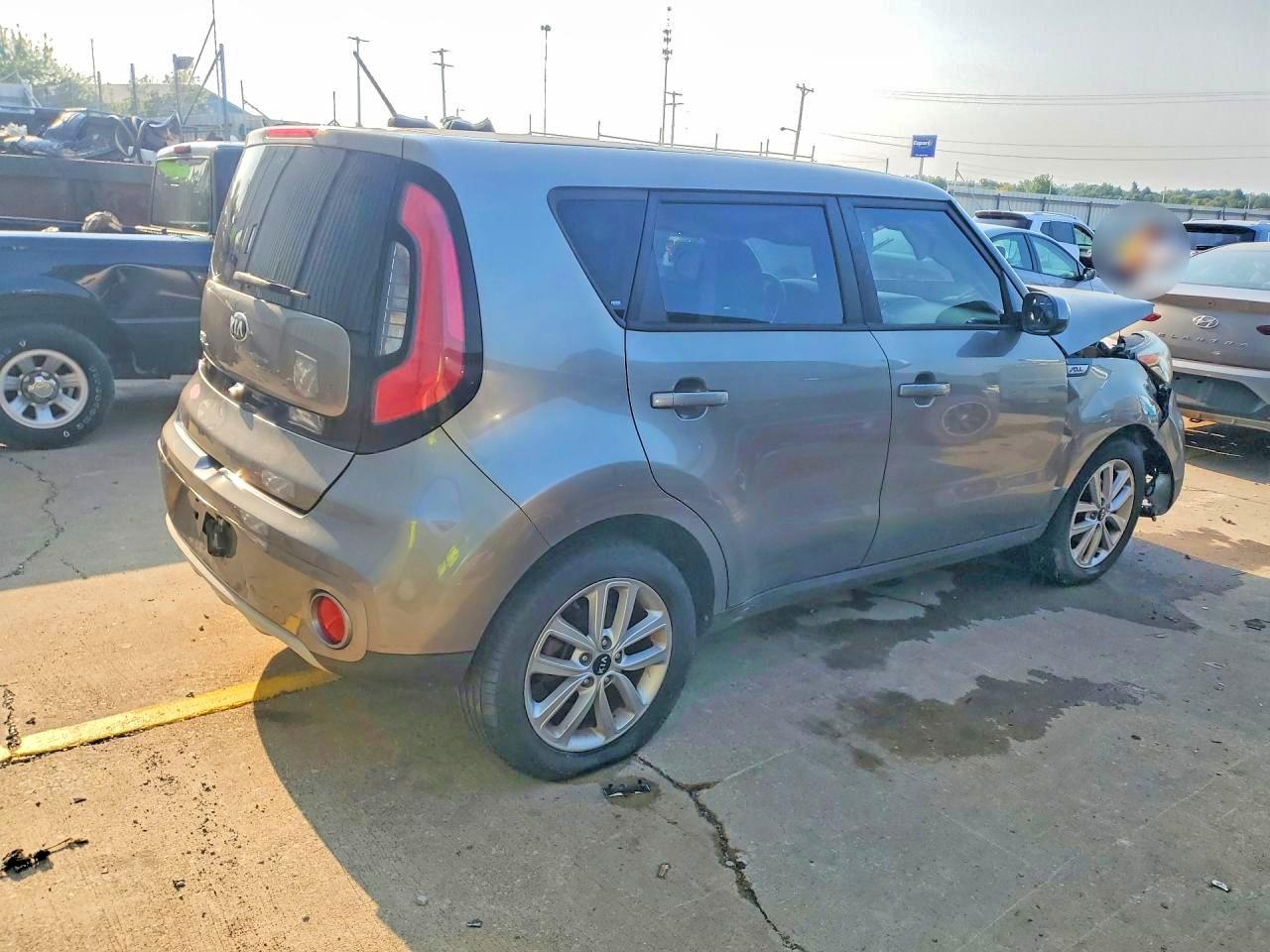 2019 KIA SOUL + — снимка 3