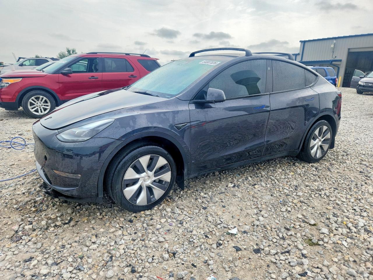 2024 TESLA MODEL Y