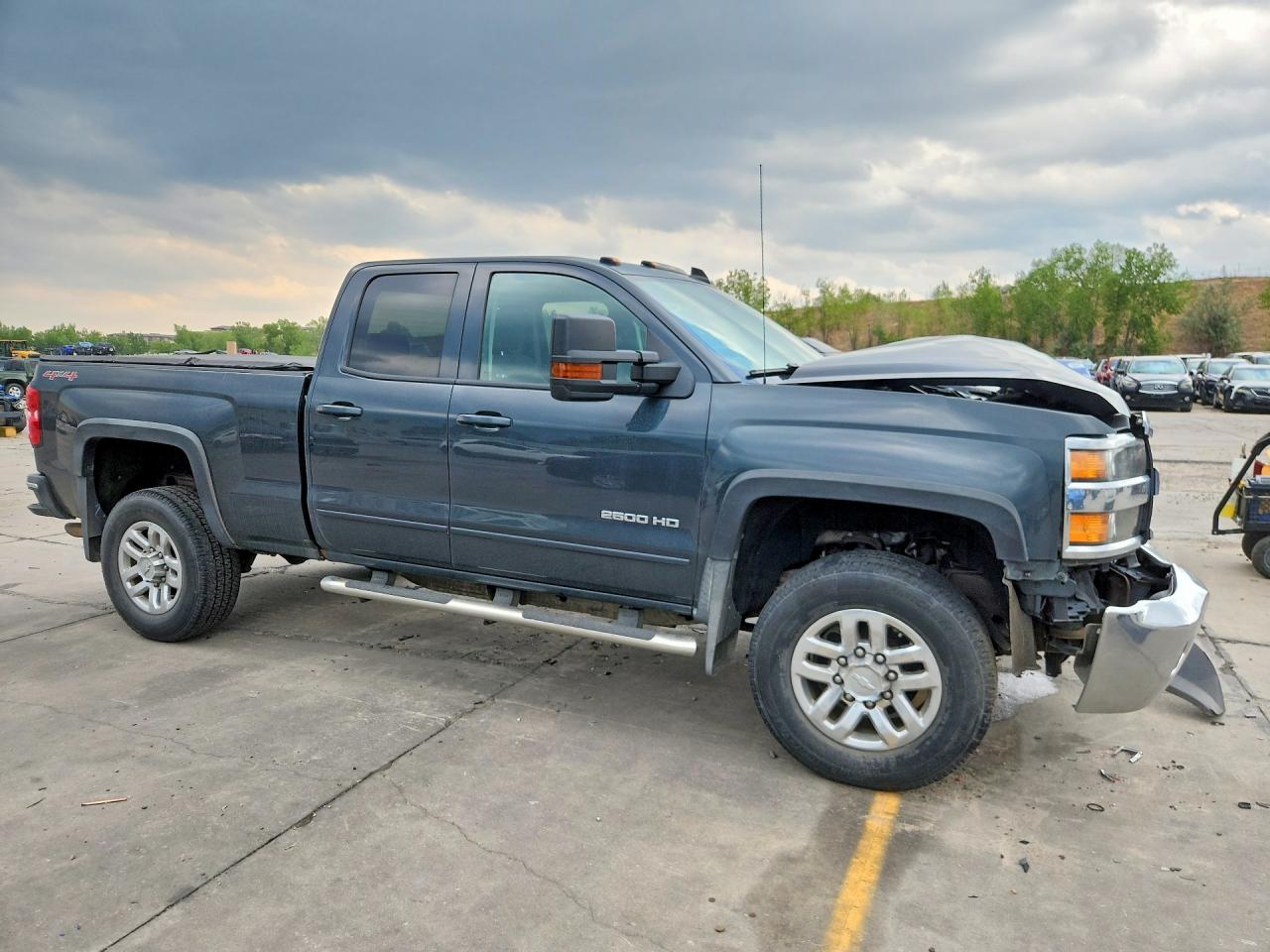 2017 CHEVROLET SILVERADO K2500 HEAVY DUTY LT — снимка 4