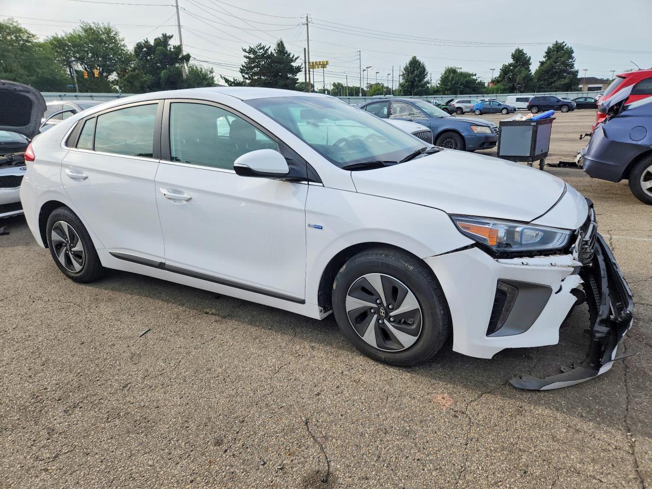 2017 HYUNDAI IONIQ SEL — снимка 4