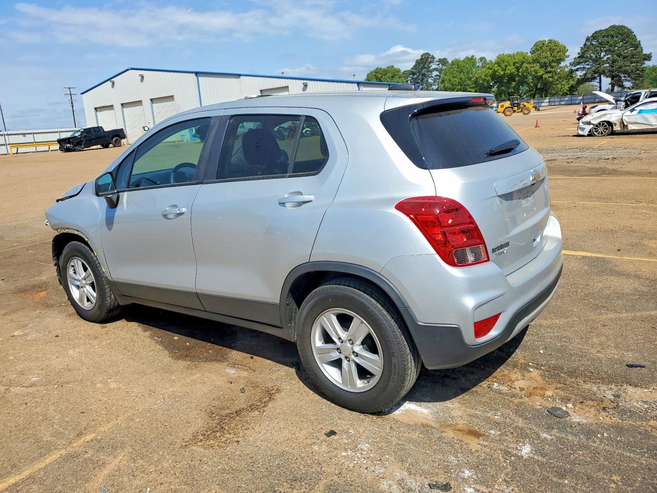 2022 CHEVROLET TRAX LS — снимка 2