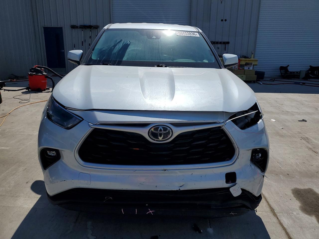 2023 TOYOTA HIGHLANDER LE — снимка 5