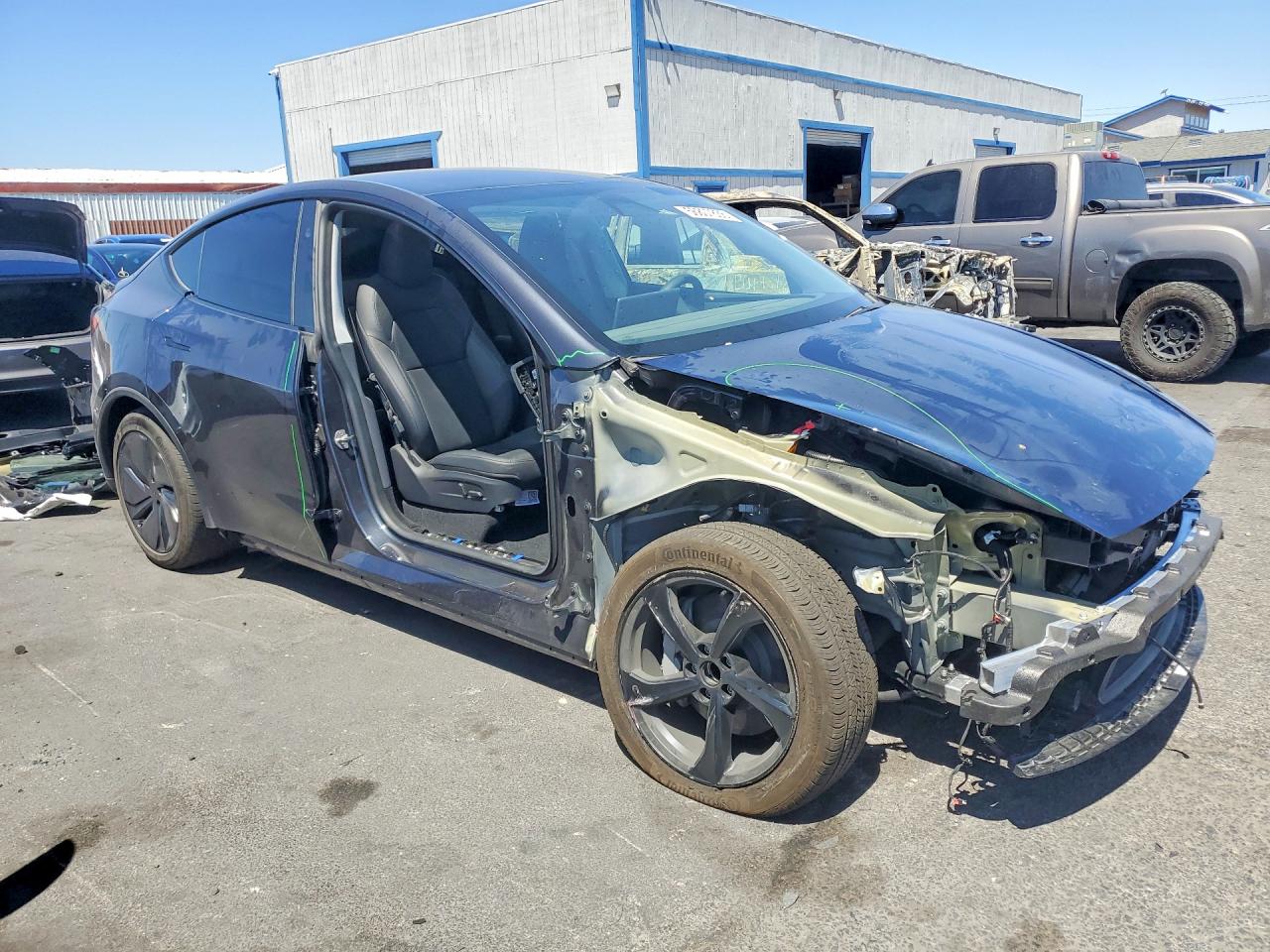 2026 TESLA MODEL Y — снимка 4