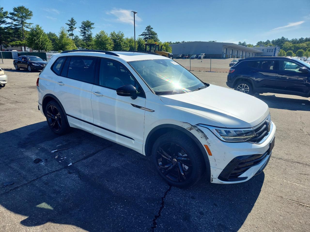 2024 VOLKSWAGEN TIGUAN SE R-LINE BLACK — снимка 4