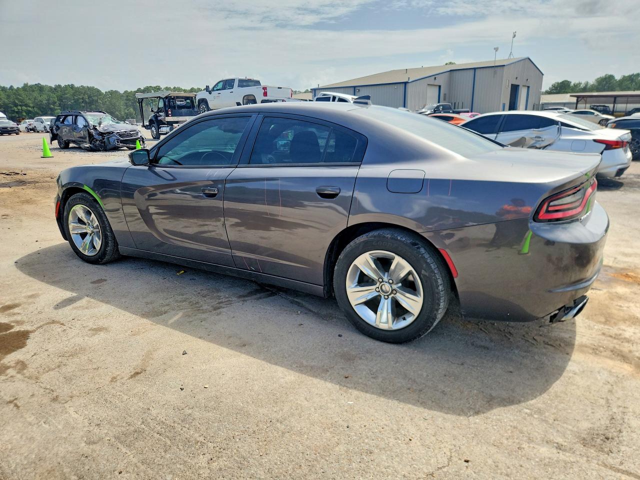 2016 DODGE CHARGER SXT — снимка 2