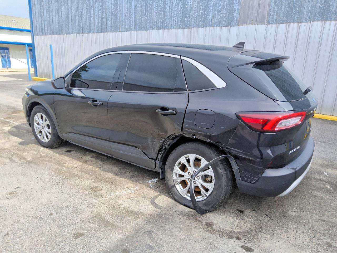 2023 FORD ESCAPE ACTIVE — снимка 2