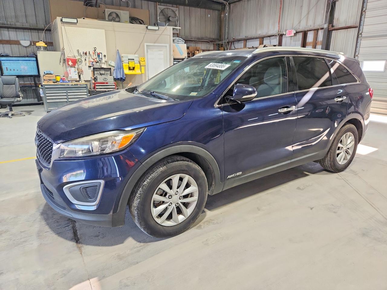 2017 KIA SORENTO LX V6