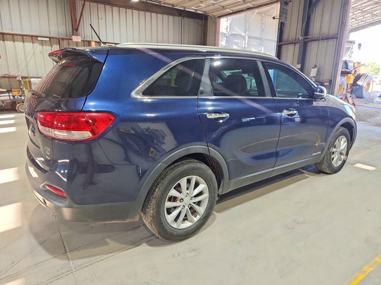 2017 KIA SORENTO LX V6 — снимка 3