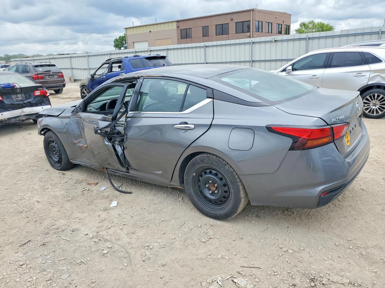 2022 NISSAN ALTIMA S — снимка 2