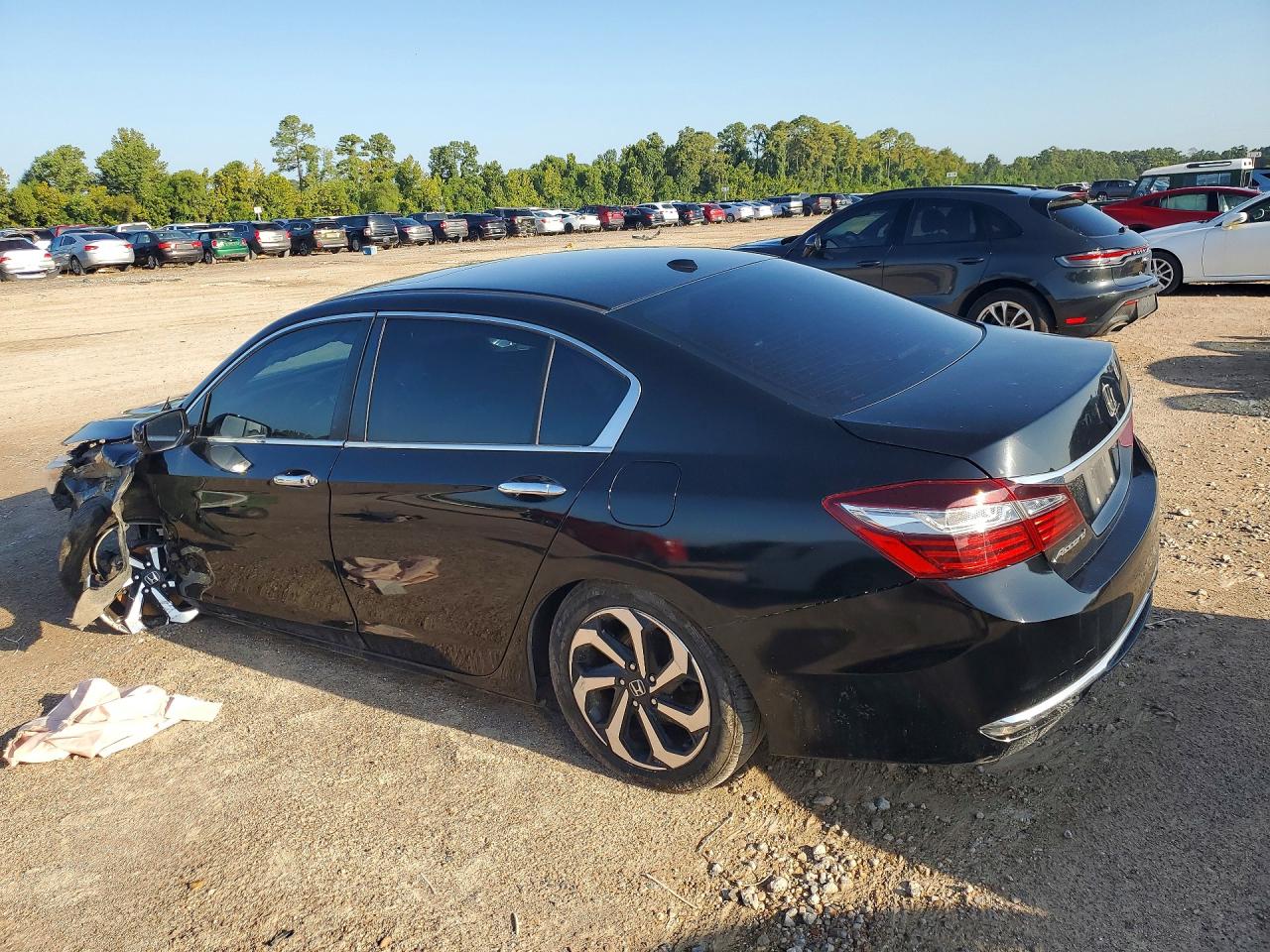 2017 HONDA ACCORD EX — снимка 2