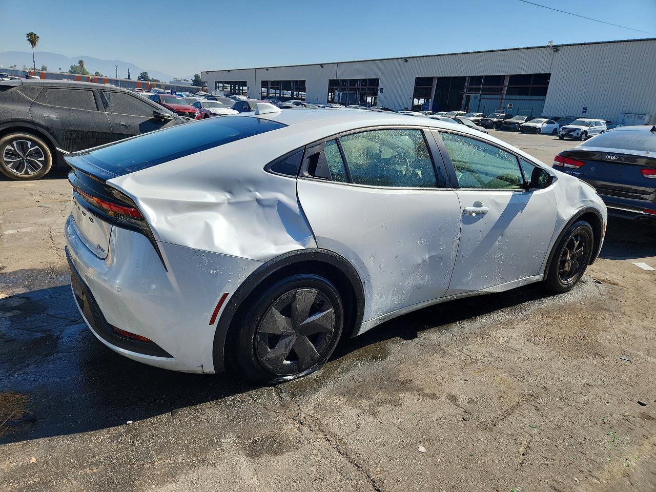 2024 TOYOTA PRIUS LE — снимка 3