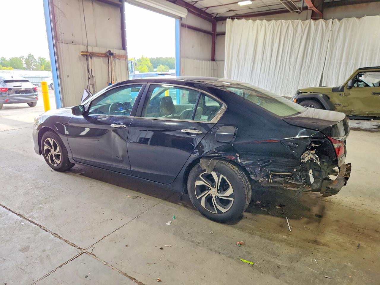 2016 HONDA ACCORD LX — снимка 2