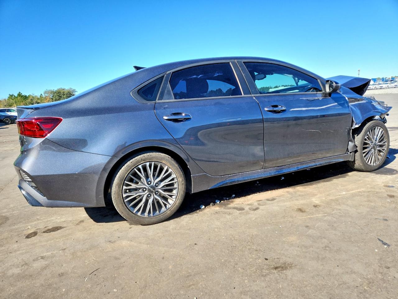 2024 KIA FORTE GT LINE — снимка 3