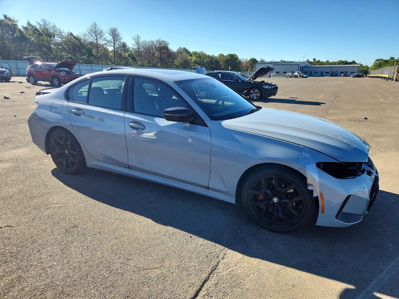 2025 BMW 330XI — снимка 4